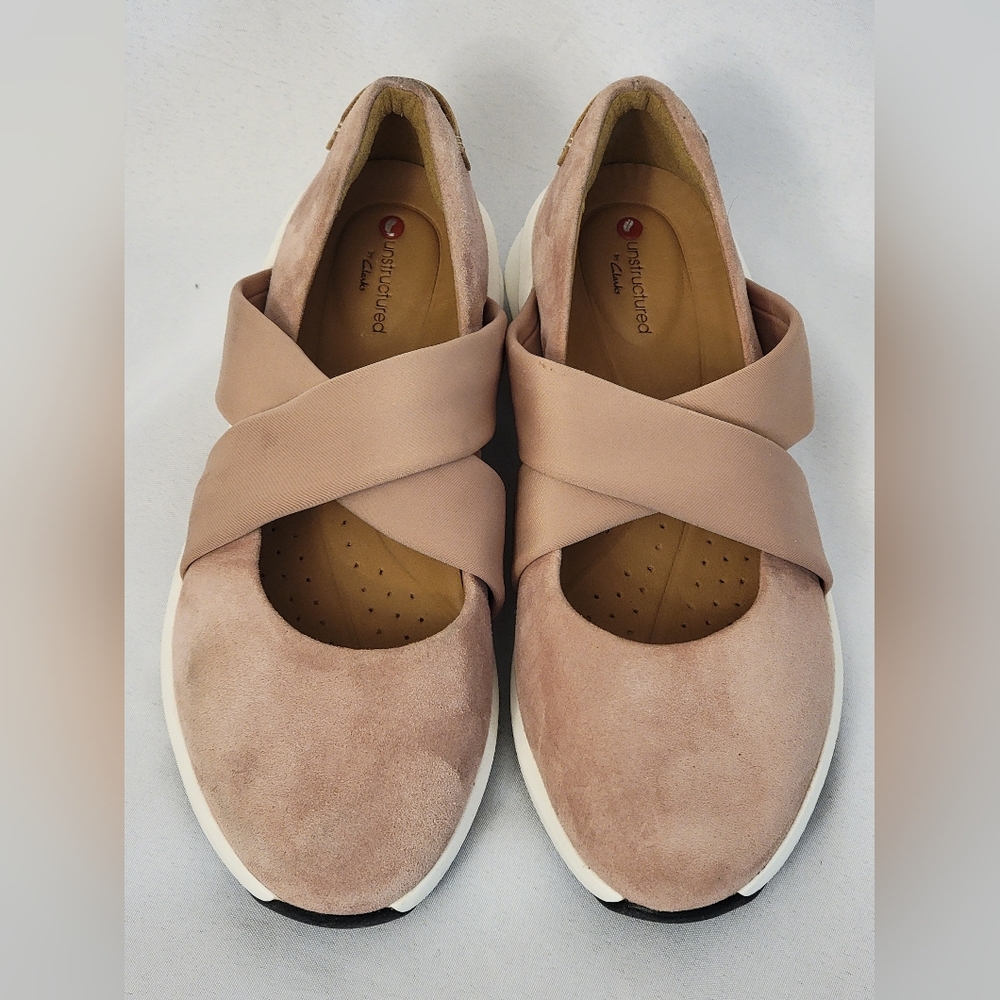 Clark's Unstructured Un Rio Cross Suede Sneakers Size 6.5M
